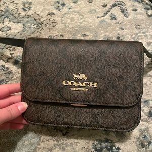 Coach mini brynn purse